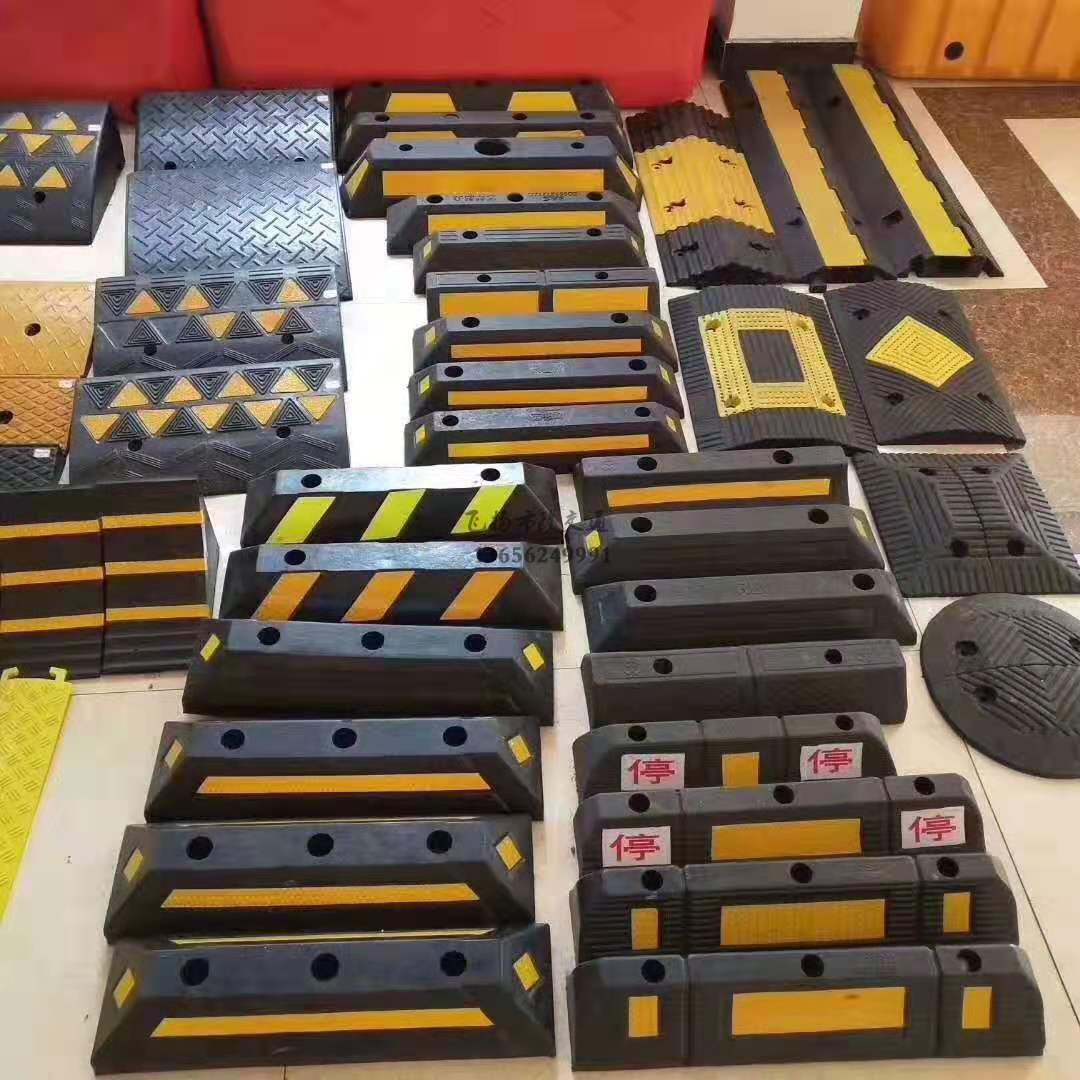 道路劃線，車位劃線，停車位劃線