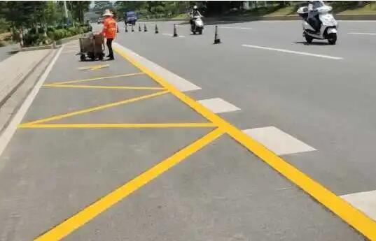 蘇州道路劃線用到的機(jī)械有哪些，道路劃線施工工藝？