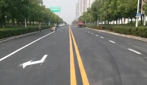 道路劃線的標(biāo)準(zhǔn)尺寸，道路劃線的寬度是多少？