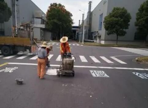 蘇州廠區大門口劃線標準有哪些？