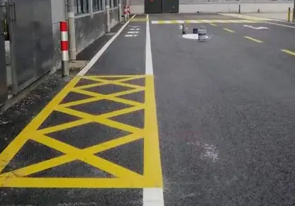 蘇州工廠地面劃線標準全解析,5S管理下的科學布局方案 蘇州工廠地面劃線標準全解析,5S管理下的科學布局方案