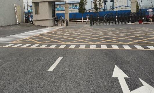 廠區(qū)車位劃線的標(biāo)準(zhǔn)有哪些要求,廠區(qū)車位劃線那些事兒?